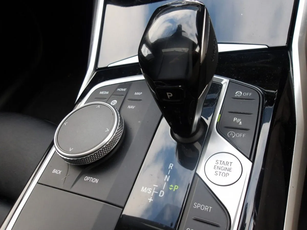 BMW 3 Series 320d M Sport Auto - Image 2