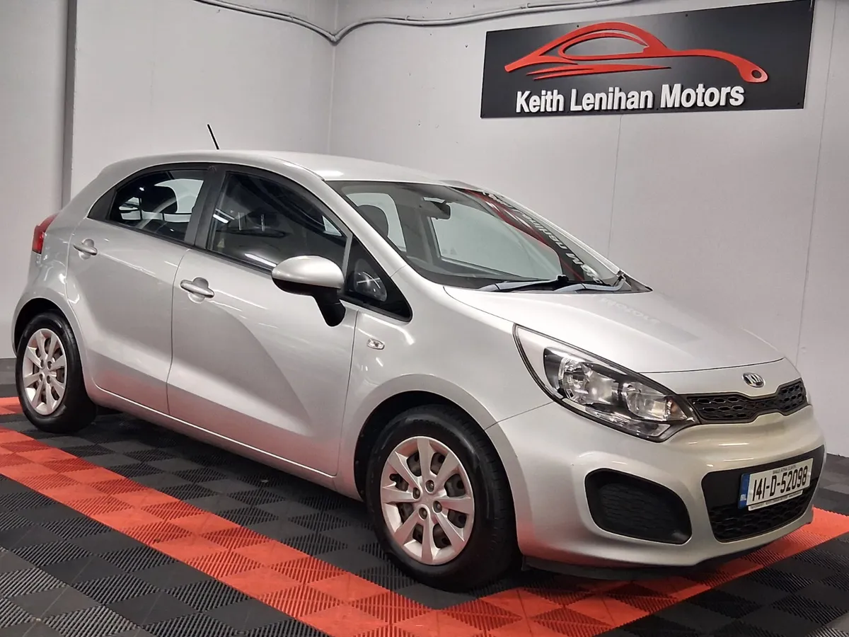 2014 Kia Rio **LOW MILEAGE** - Image 4