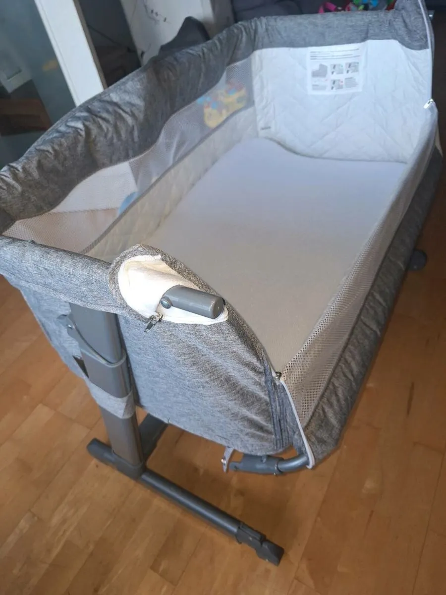 Co Sleeper - Image 2