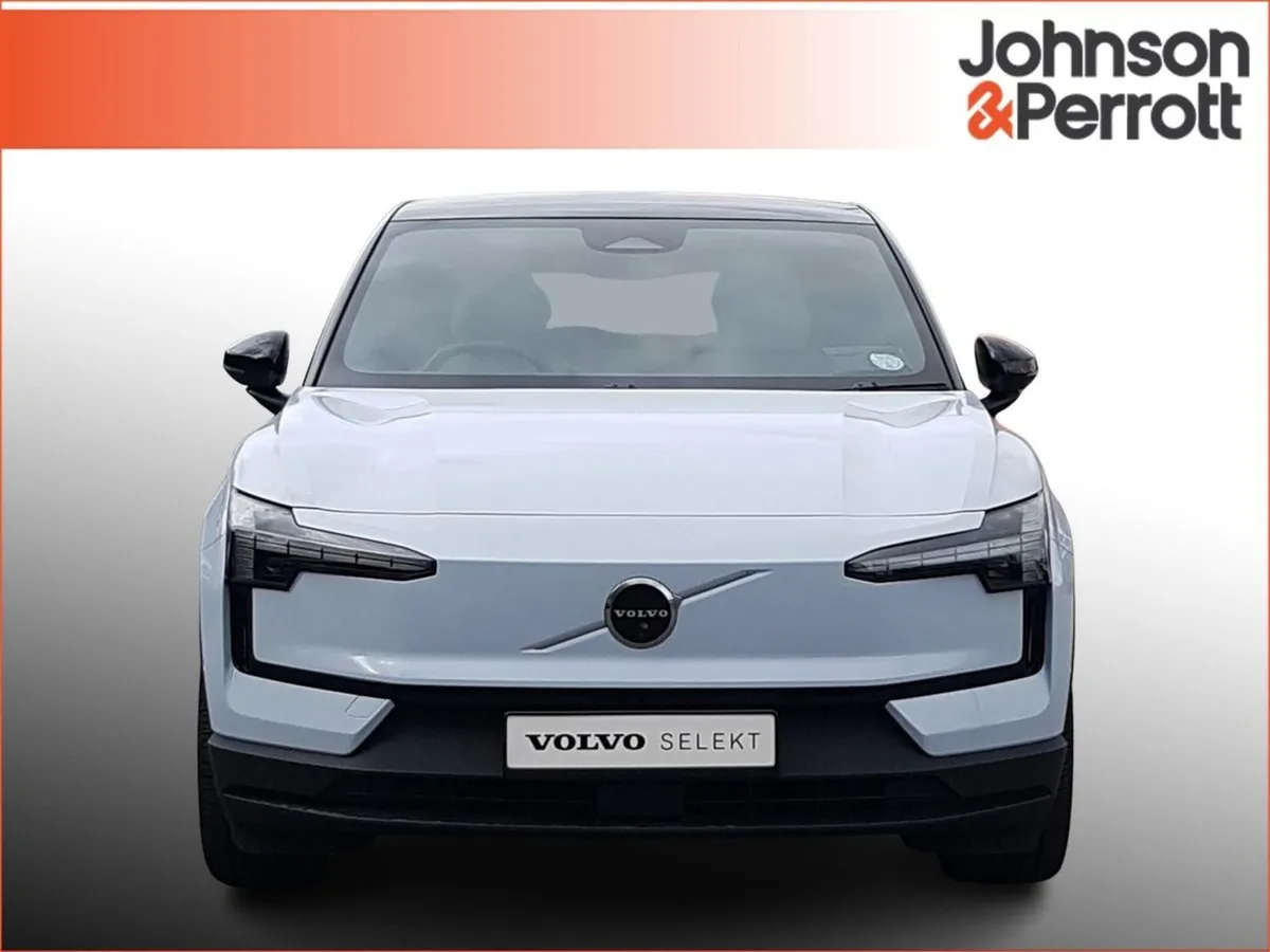 Volvo EX30 Ultra 428bhp Twin Motor AWD 69kwh (pan - Image 4