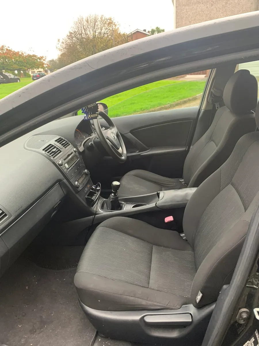 09 avensis diesel - Image 4