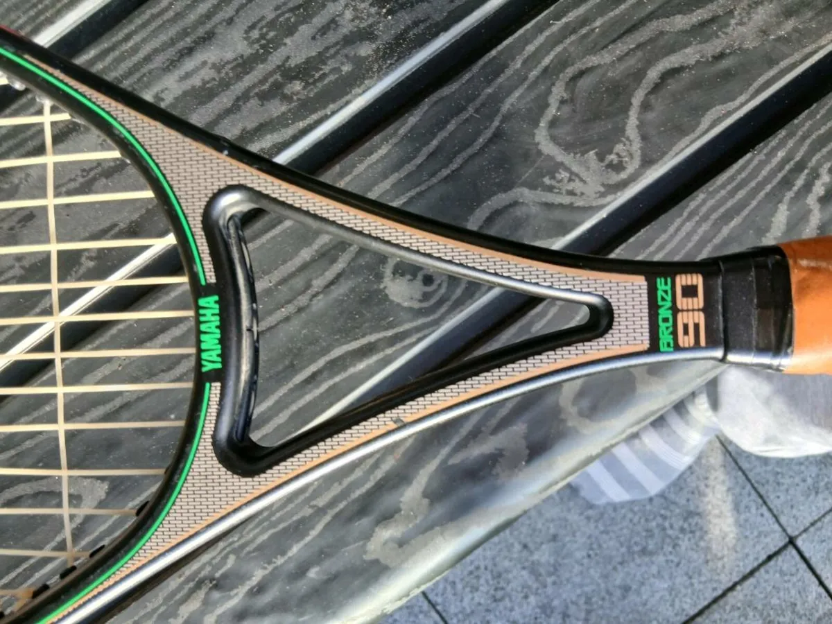 Yamaha Bronze 90 Ceramic Tennis Racket (Vintage) - Image 4