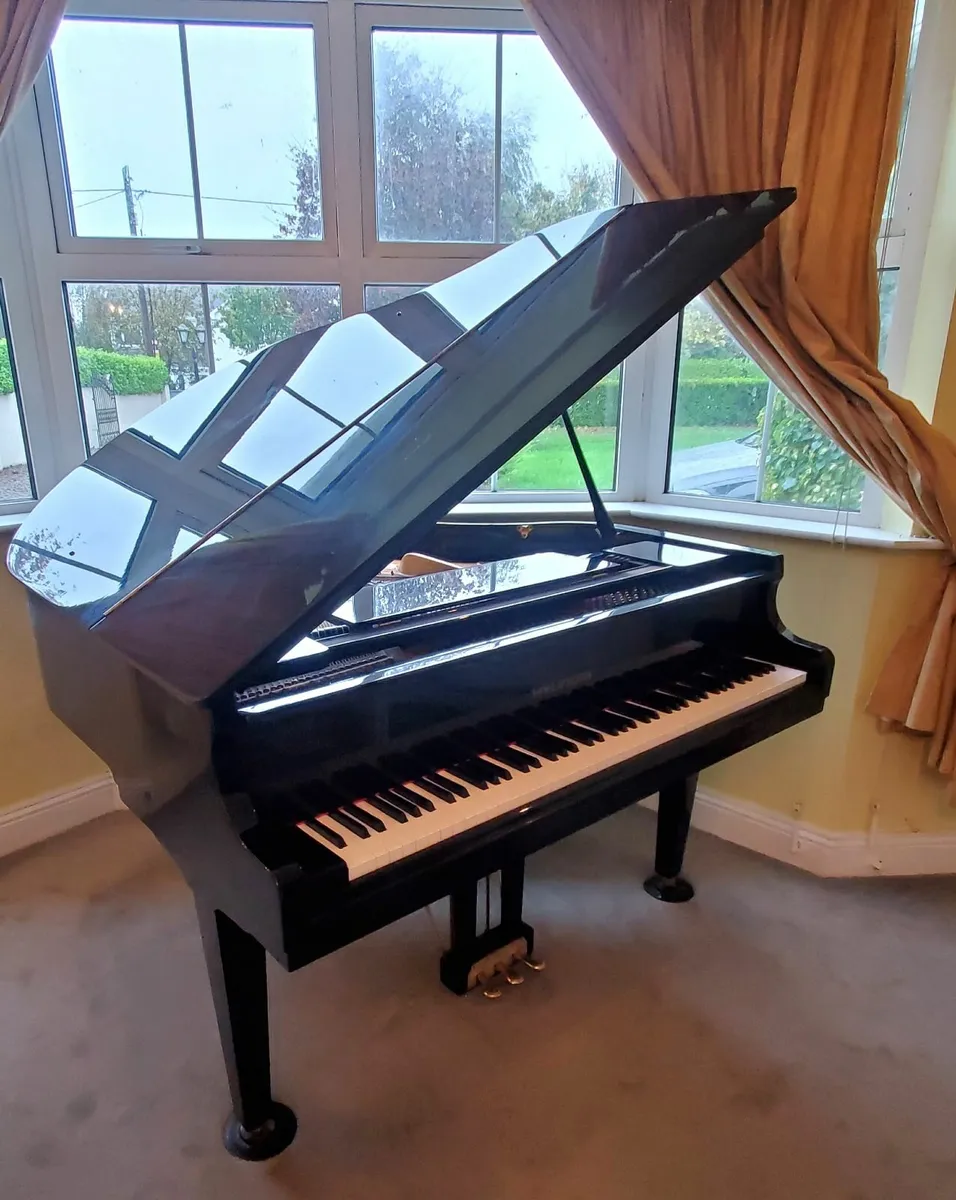 Black Hyundai G-50A Baby Grand Piano - Image 1