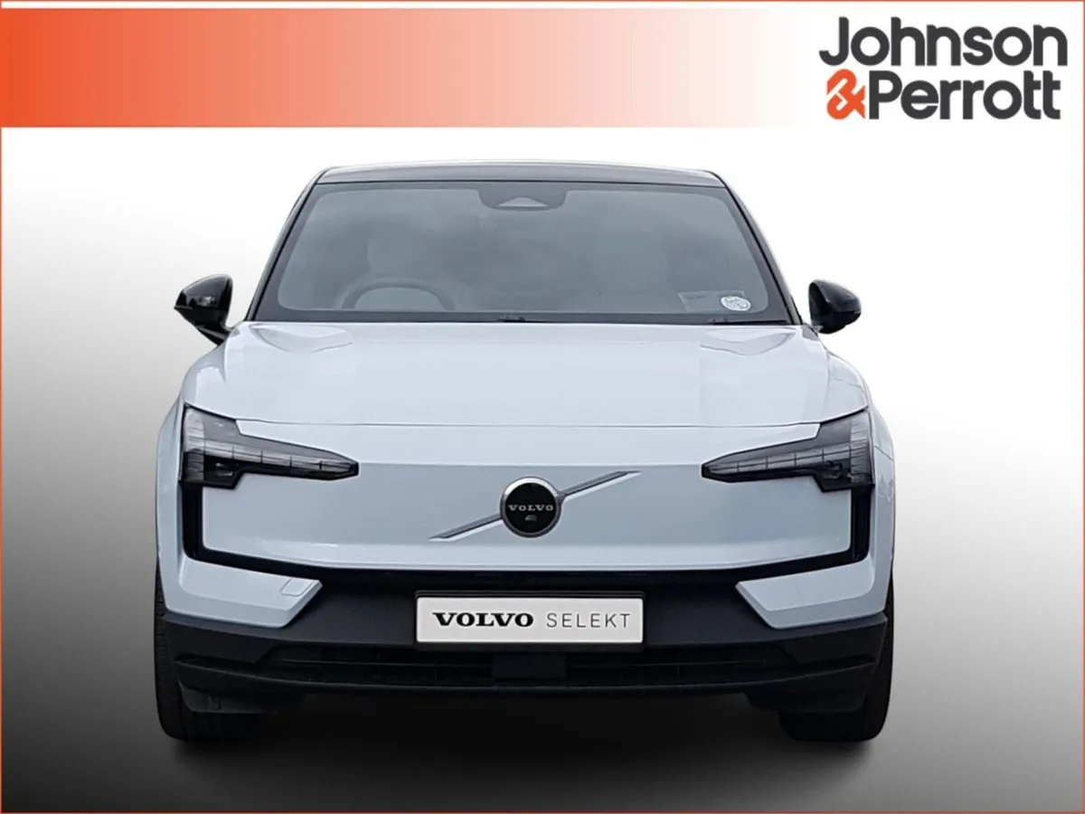 Volvo EX30 Ultra 272 bhp 69 kWh Extended Range (p - Image 4