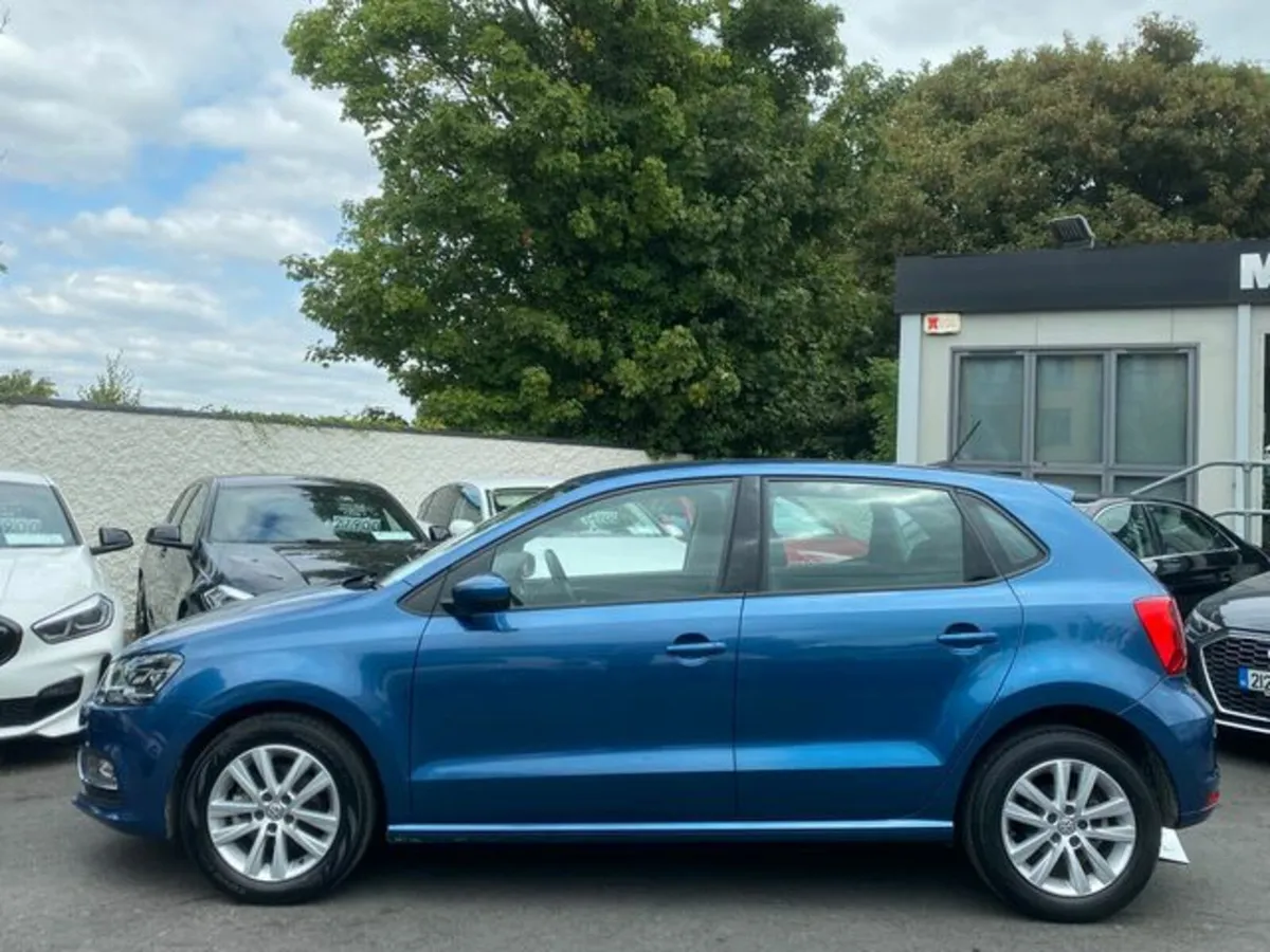 Volkswagen Polo Auto 1.2Tsi Great Colour - Image 4
