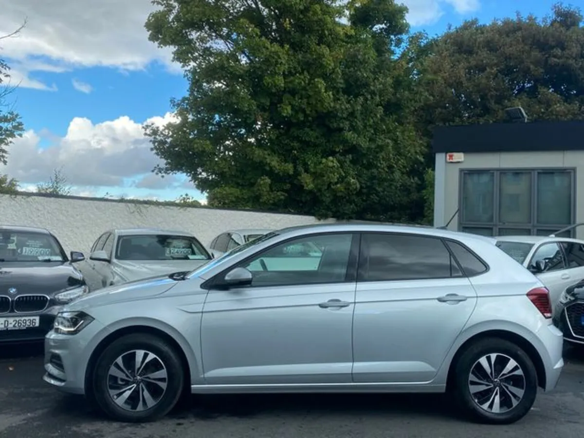 Volkswagen Polo Auto 1.0 High Spec - Image 4
