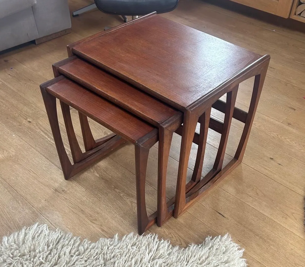 G plan quadrille nest of table - Image 1