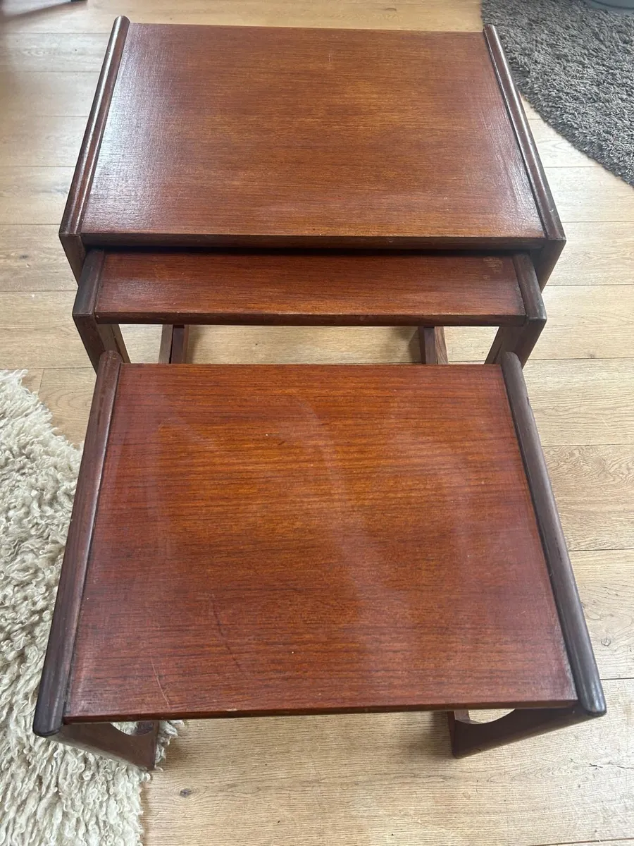 G plan quadrille nest of table - Image 3