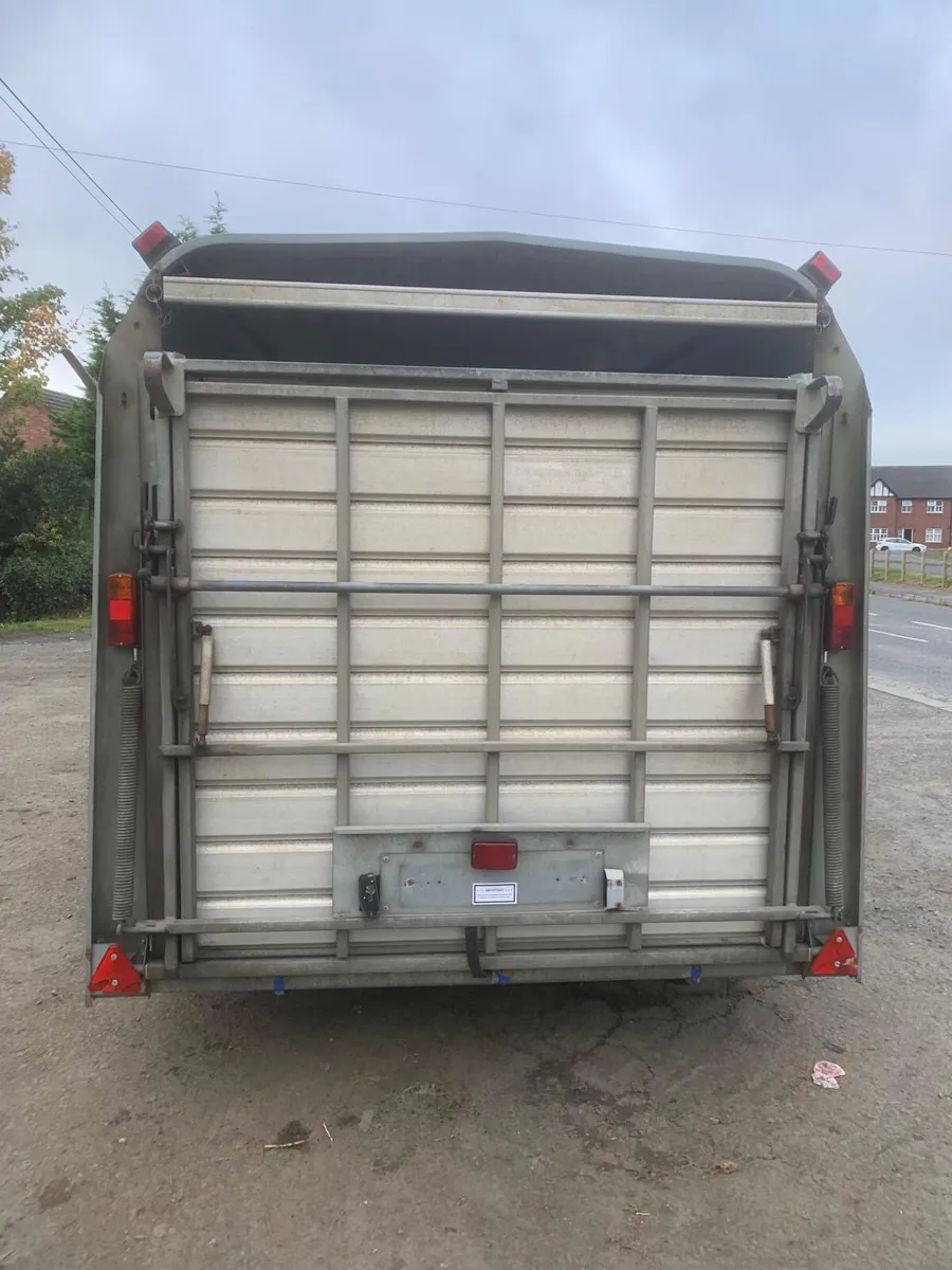 Ifor Williams 12ft cattle trailer - Image 3