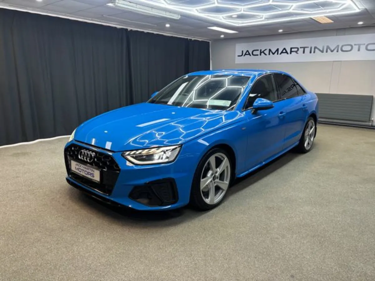 Audi A4 S Line Black Pack - Image 4