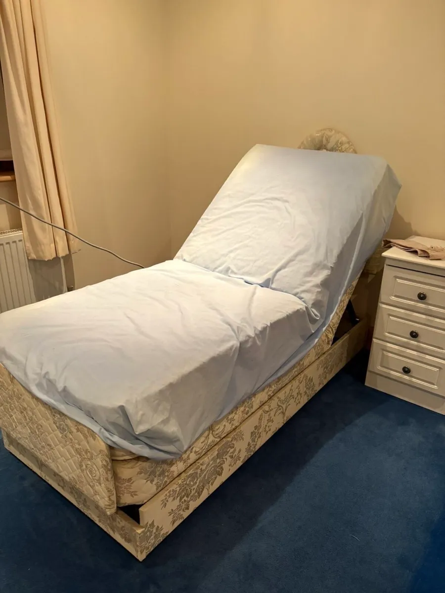 Mobility bed - Image 2