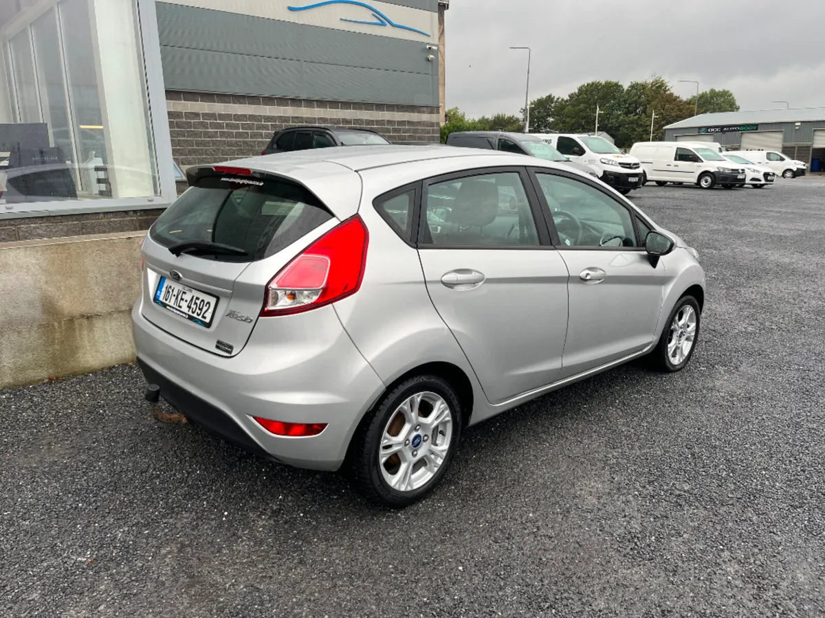 Ford Fiesta ZETEC 1.25 60PS 5DR*QUALITY ASSURED US - Image 3
