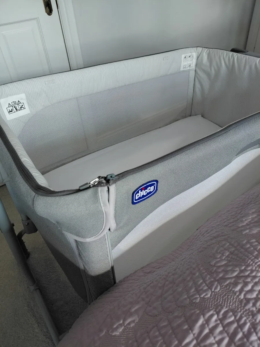 Next to me cot chicco magic - Image 3