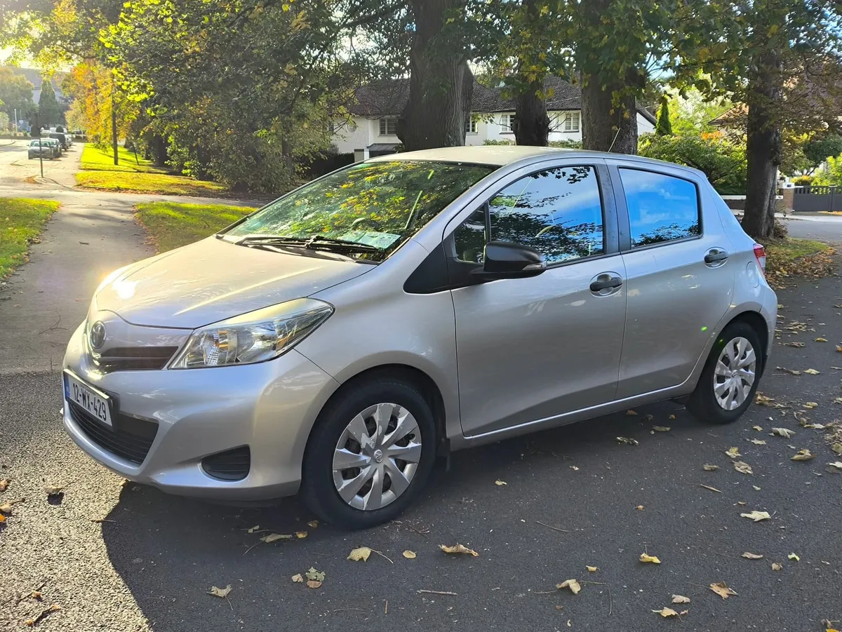 2012 YARIS LOW MILEAGE - Image 3