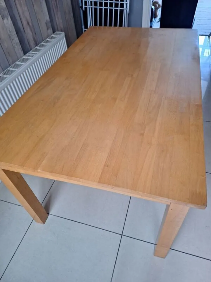 Free dining table - Image 3