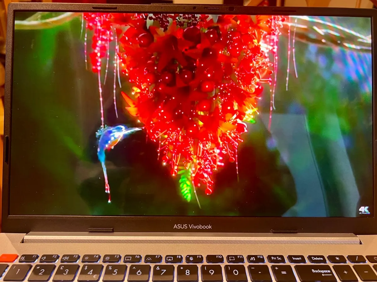 ASUS Vivobook S15 OLED i7 Gen 13, 16GB/1TB/4GB GPU - Image 3