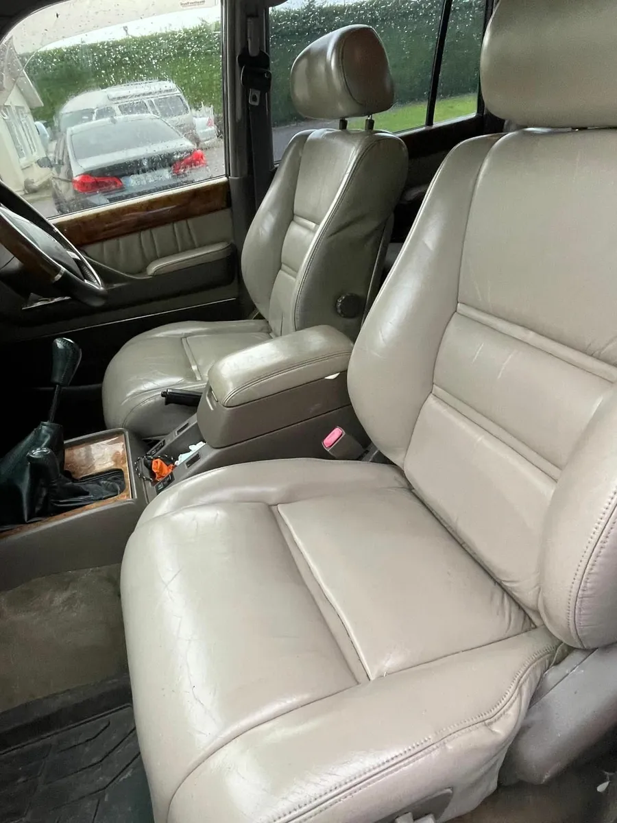 Toyota Landcruiser 80 Series 4.2 TD Manual - Image 4