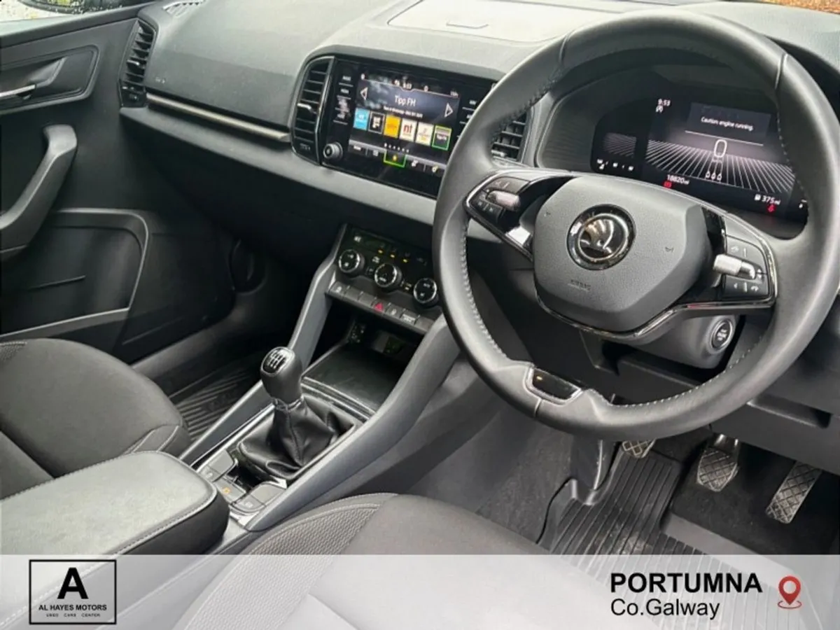 Skoda Karoq 2024 Ambition 2.0 TDI 6speed 115BHP - Image 2