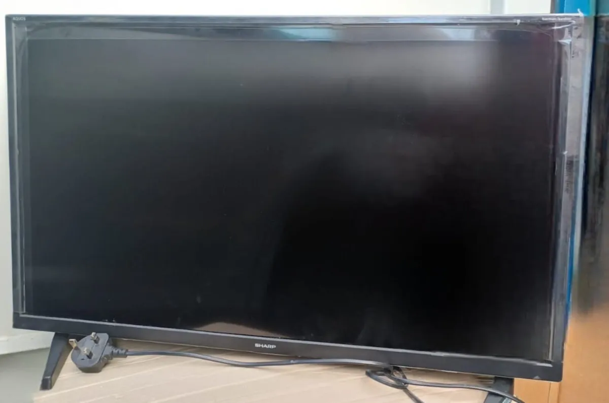 Tv - Image 1