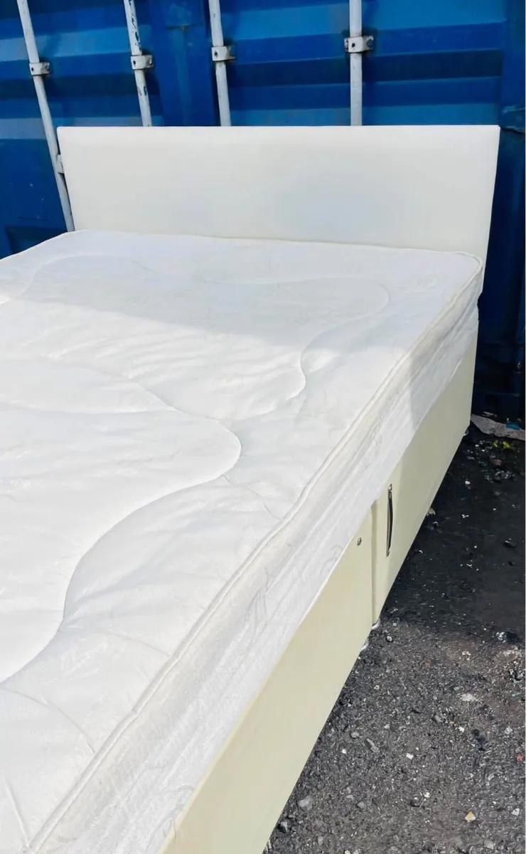 King size bedframe - Image 3