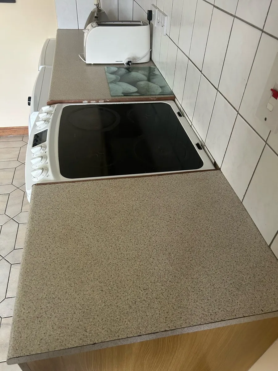 Kitchen Units - Image 4