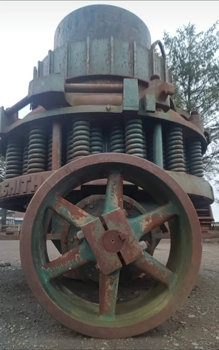 Cone crusher - Image 2