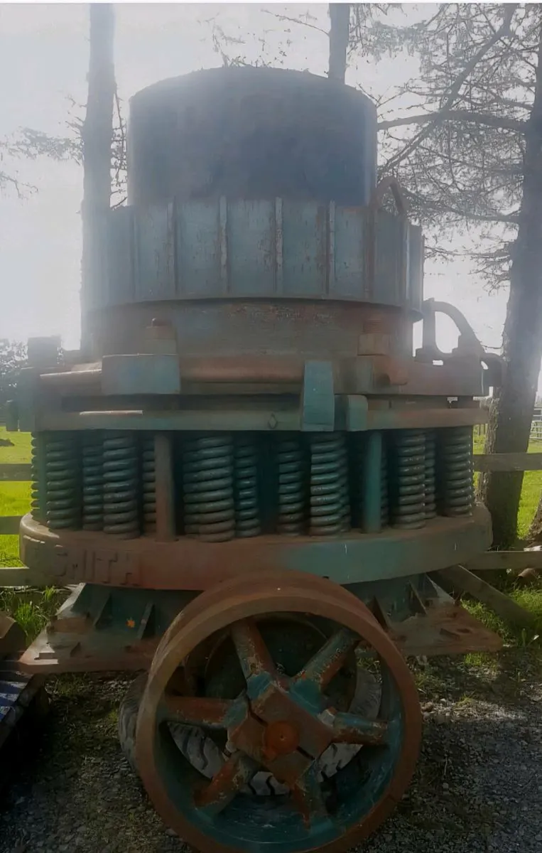 Cone crusher - Image 3