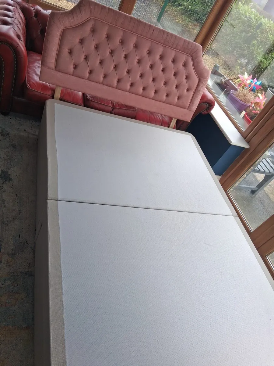 Double divan bed with pink upholstered  head board - Image 3