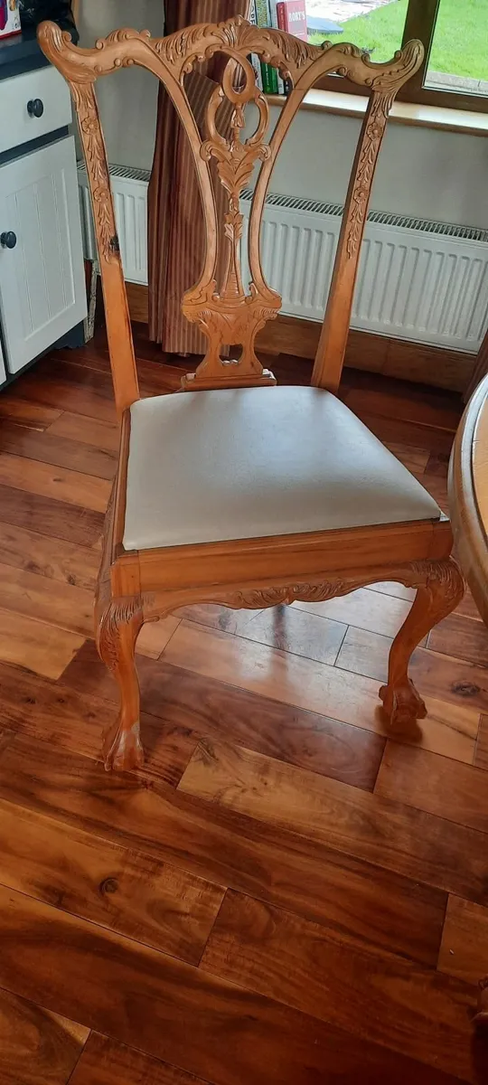 Dining Table & Chairs - Image 3