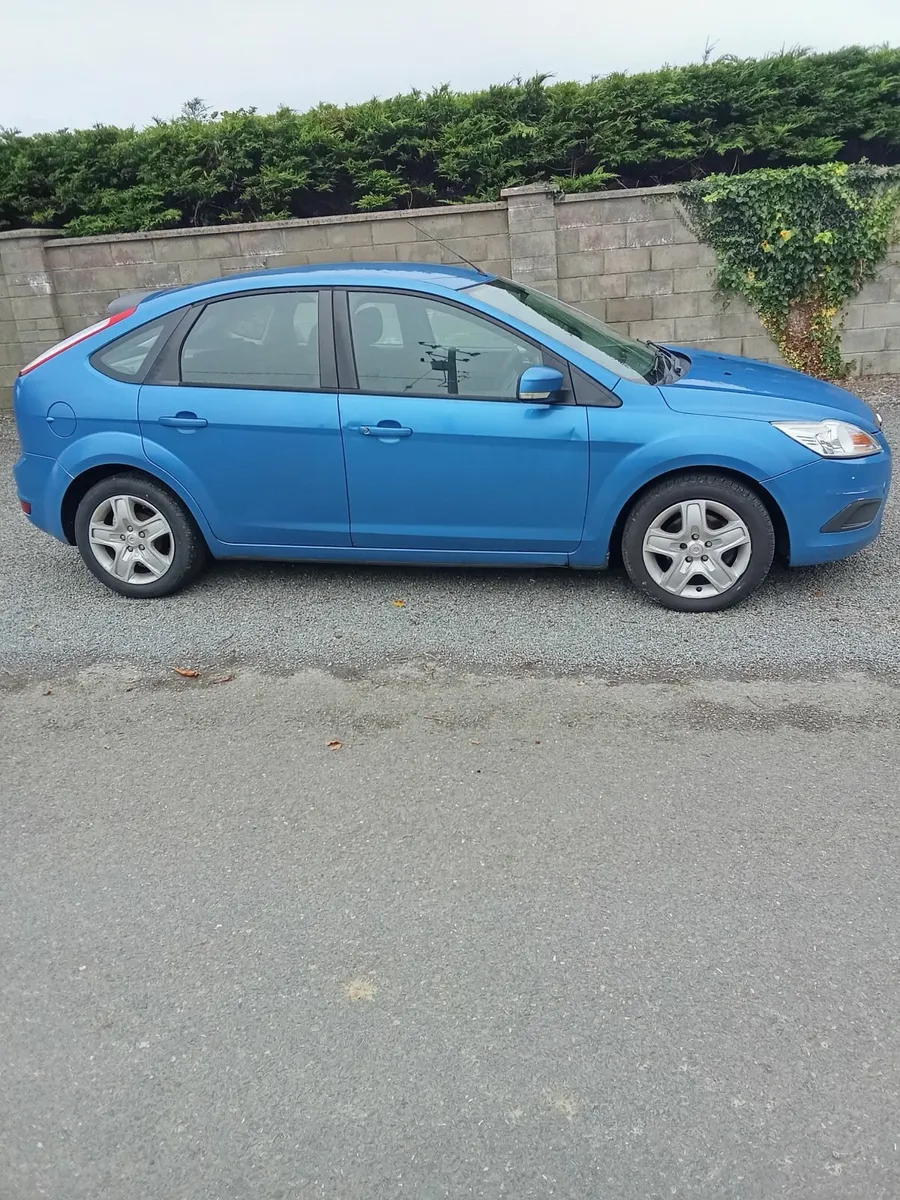 Ford Focus 2011 - Image 3