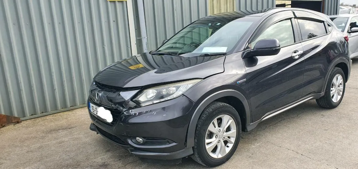 151 HONDA VEZEL HYBRID - Image 3