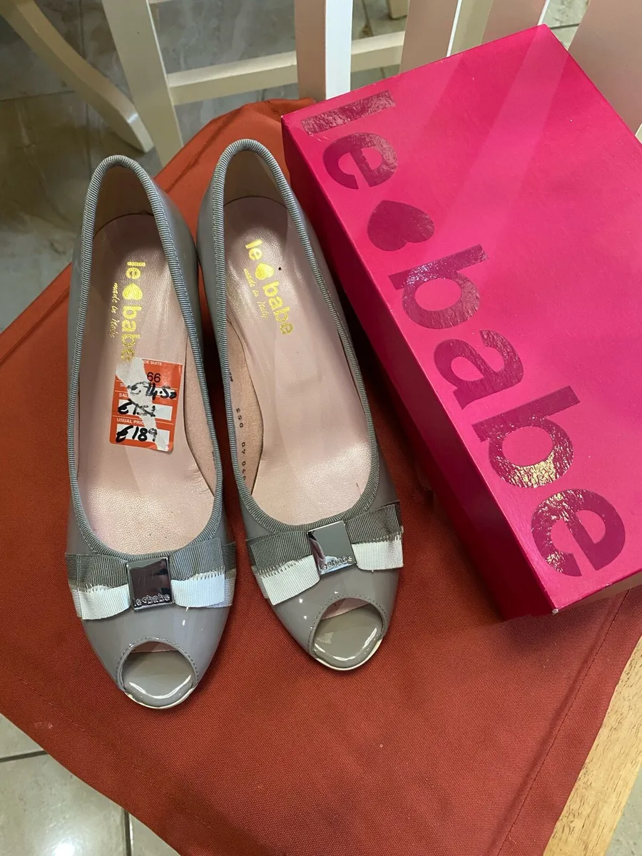 Shoes - Image 4
