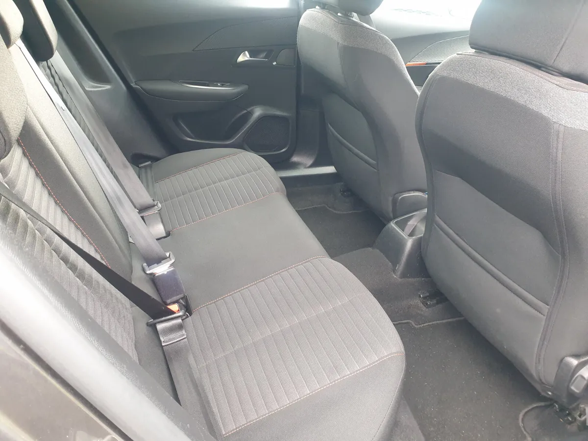 Peugeot 2008 2022 - Image 3