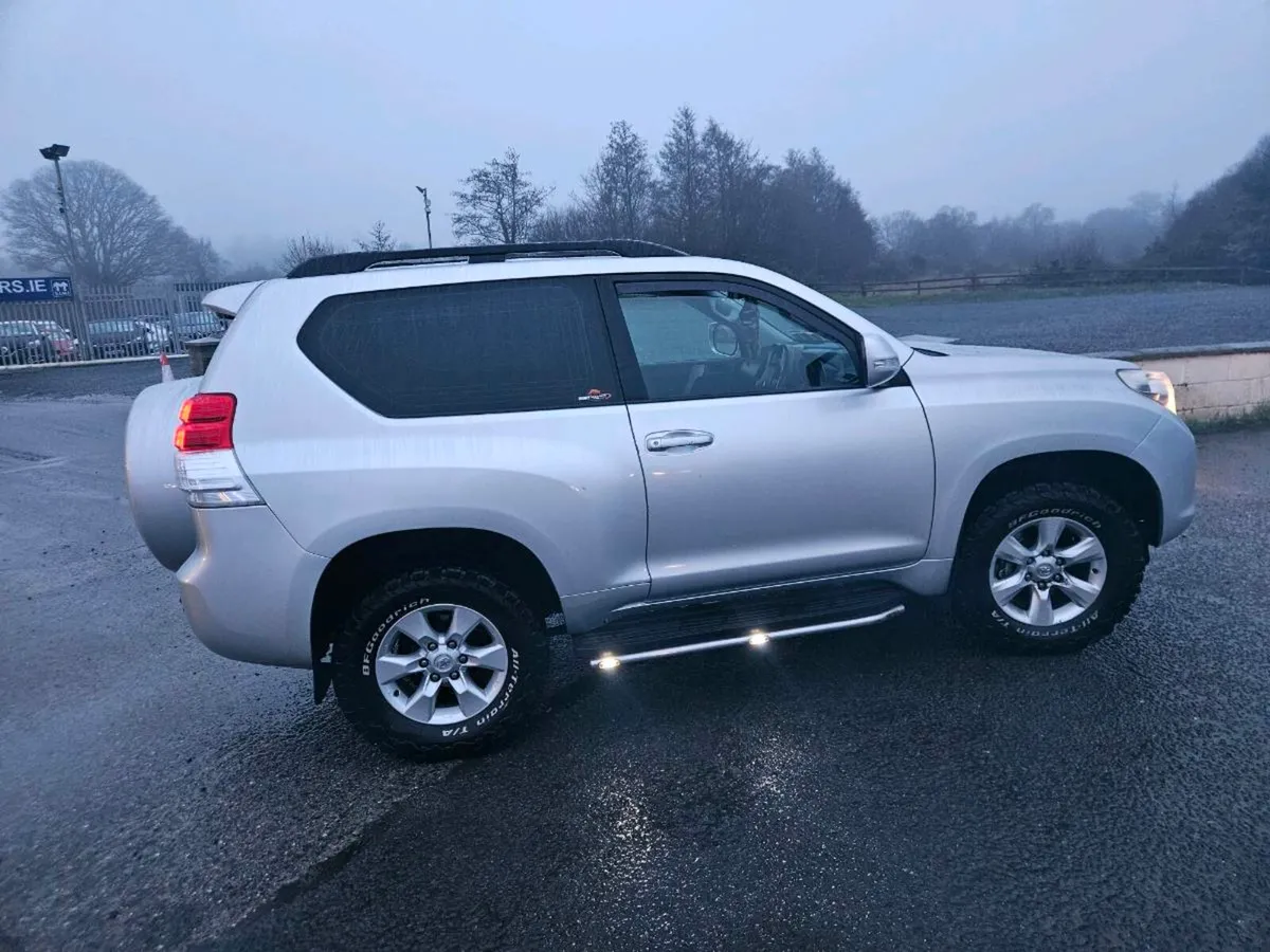 Toyota landcruiser - Image 4