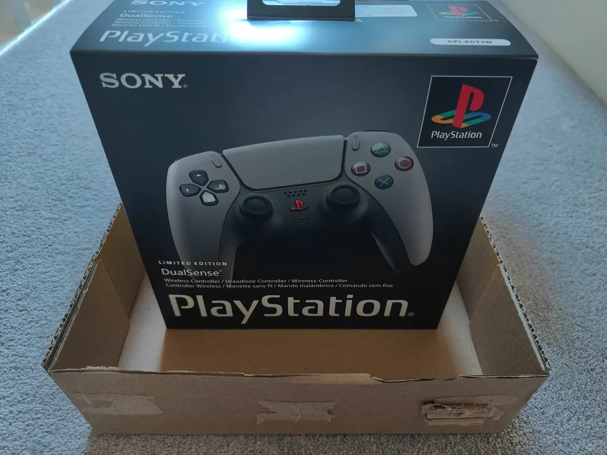 DualSense 30th Anniversary Controller - Image 2