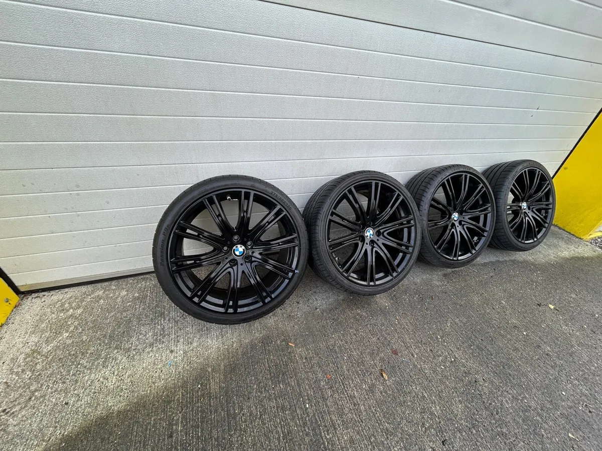 €200 - 4 BMW 20” alloys - Image 2