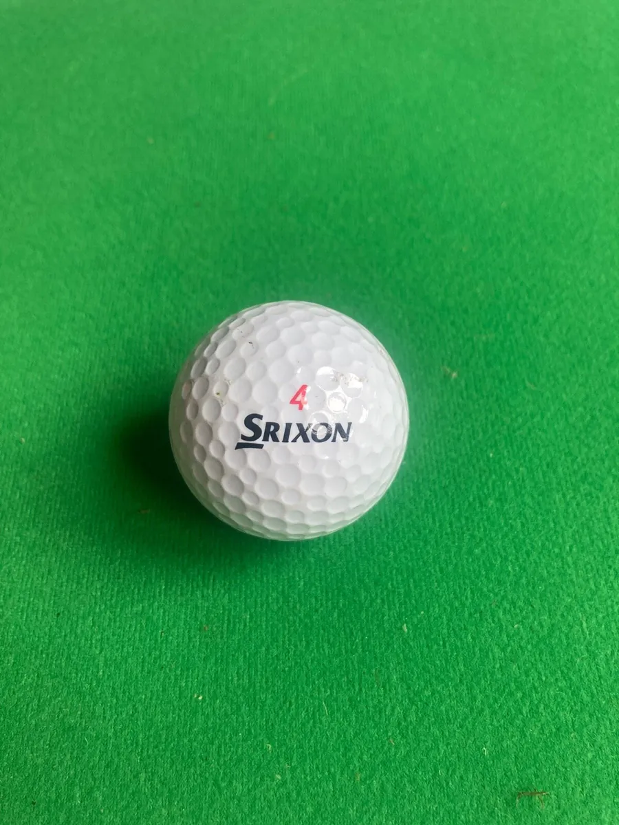 Golf balls - Image 1