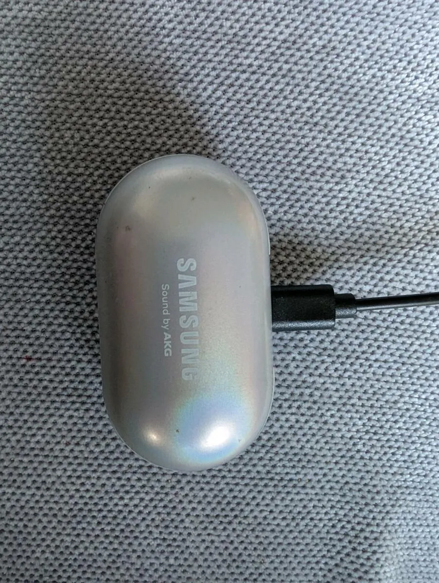 Samsung Earbuds First Generation - Image 3
