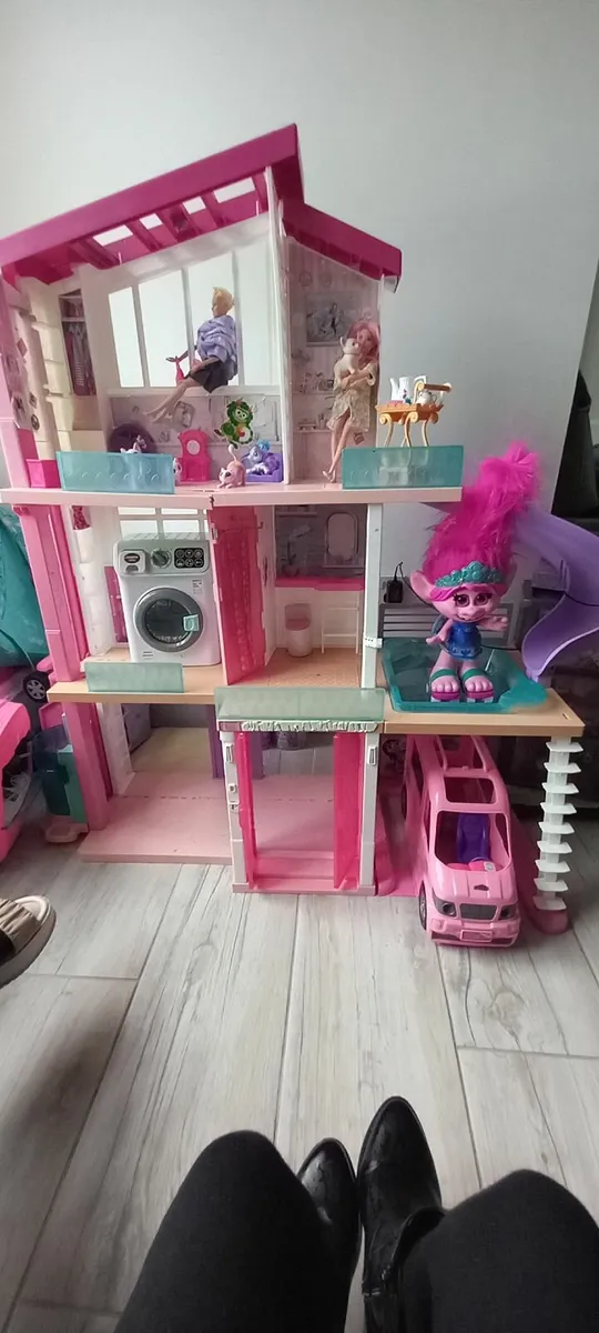 Toys - Image 1