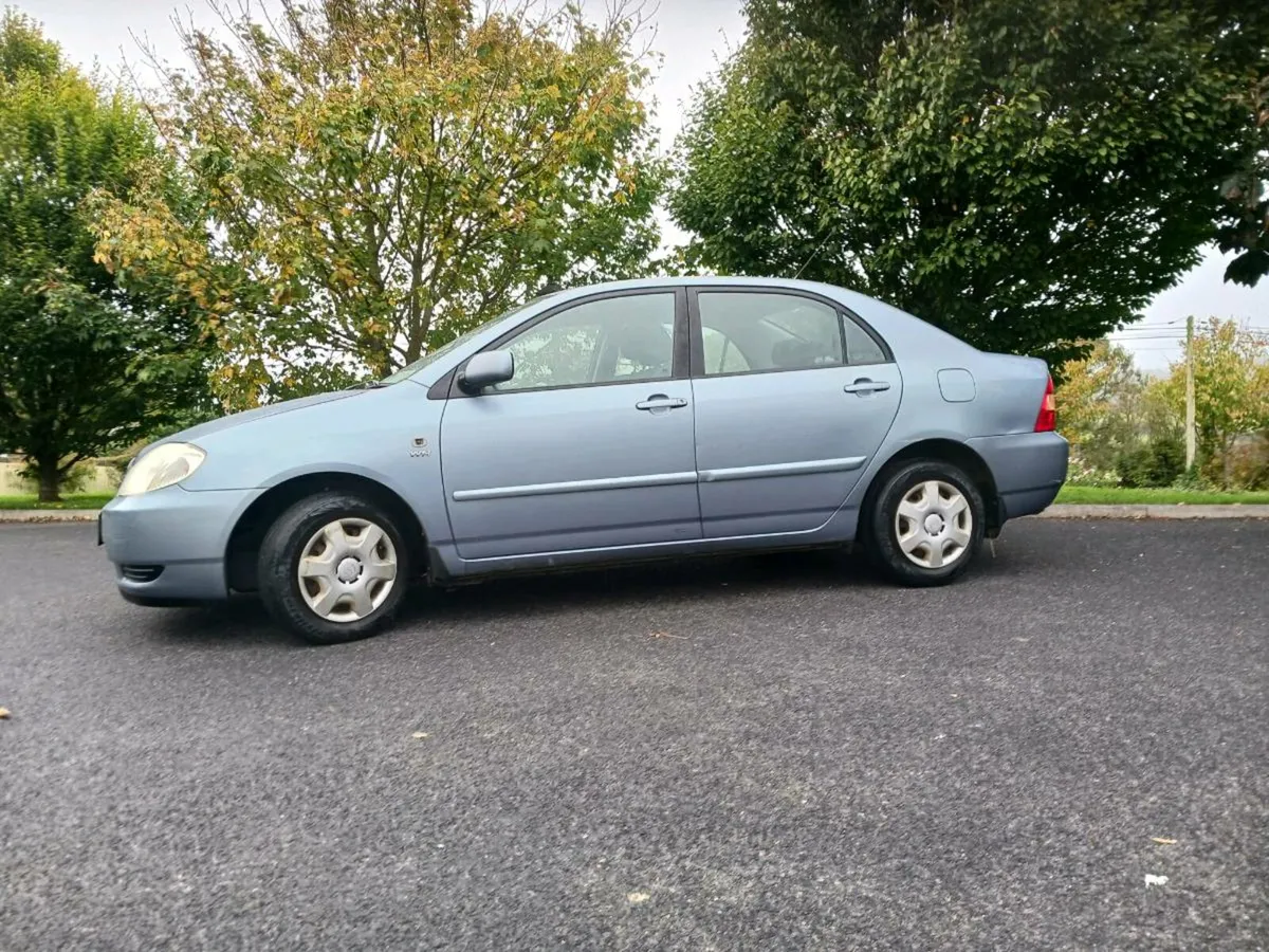 Toyota corolla - Image 1