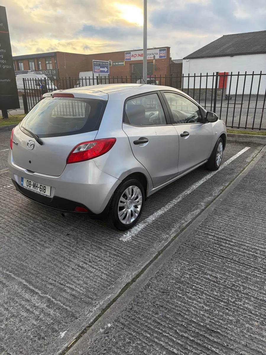 2008 Mazda 2 - Image 2