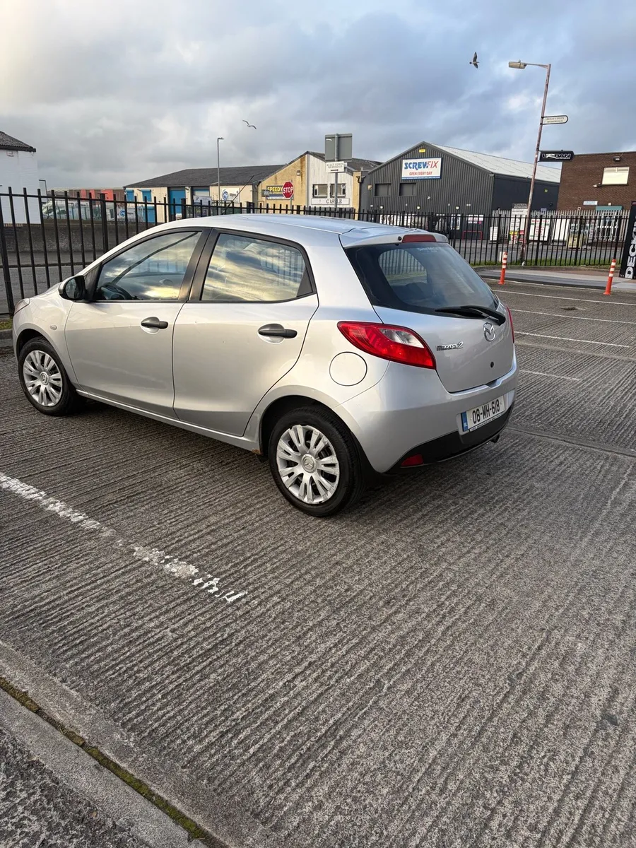 2008 Mazda 2 - Image 3