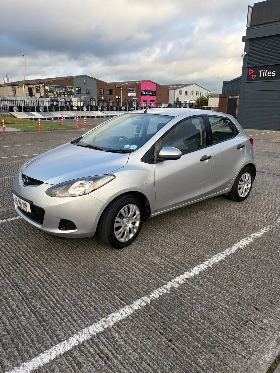2008 Mazda 2 - Image 4