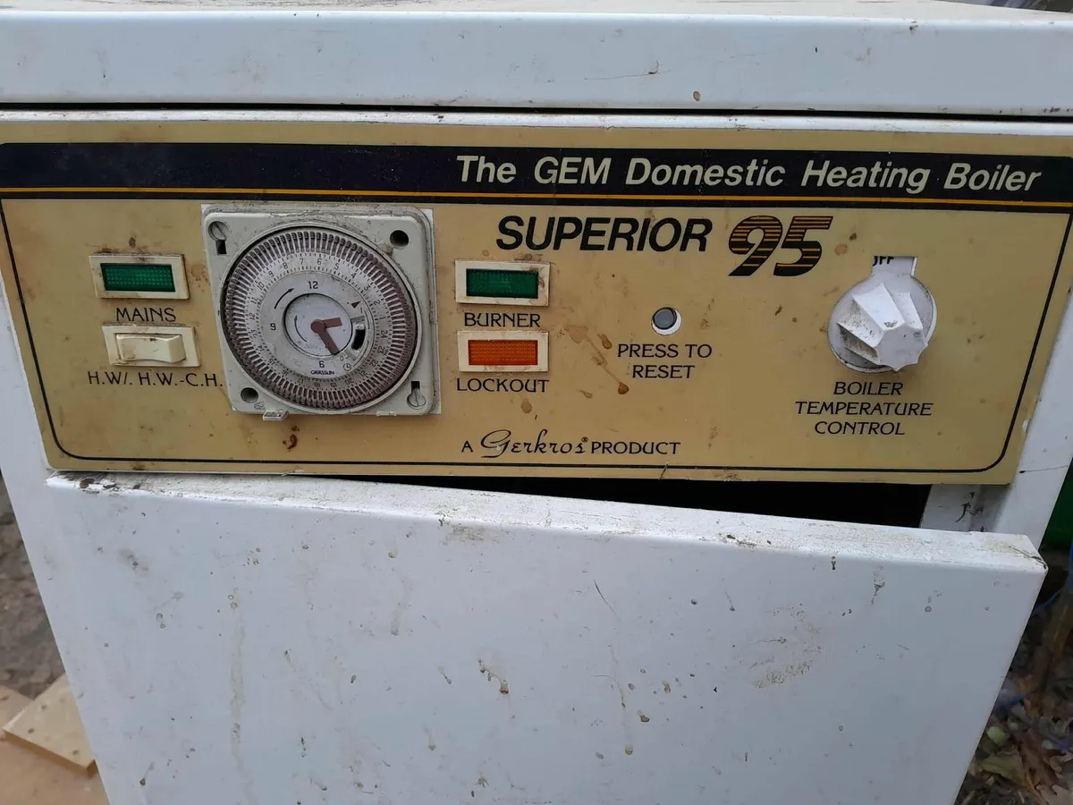 Oil boiler - Image 3