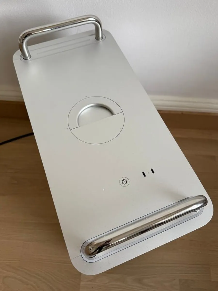 [Price Drop] Mac Pro 3.3GHz 12-core, 48GB DDR4, 16GB Radeon Pro - Image 3