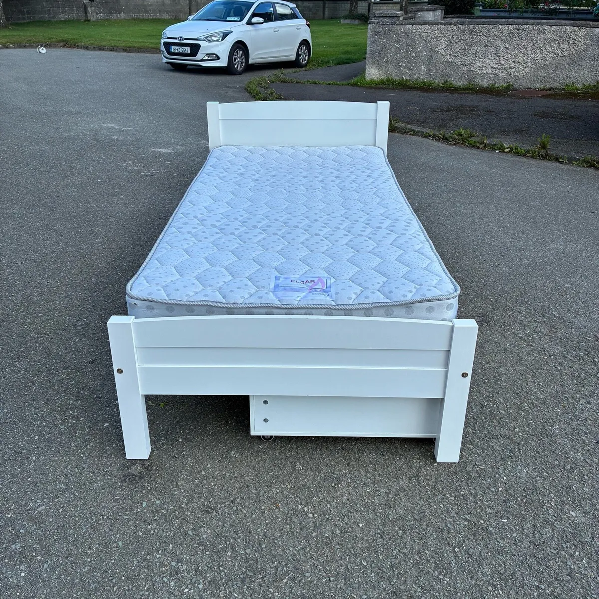 White Single Bed with large storage drawer - Image 3