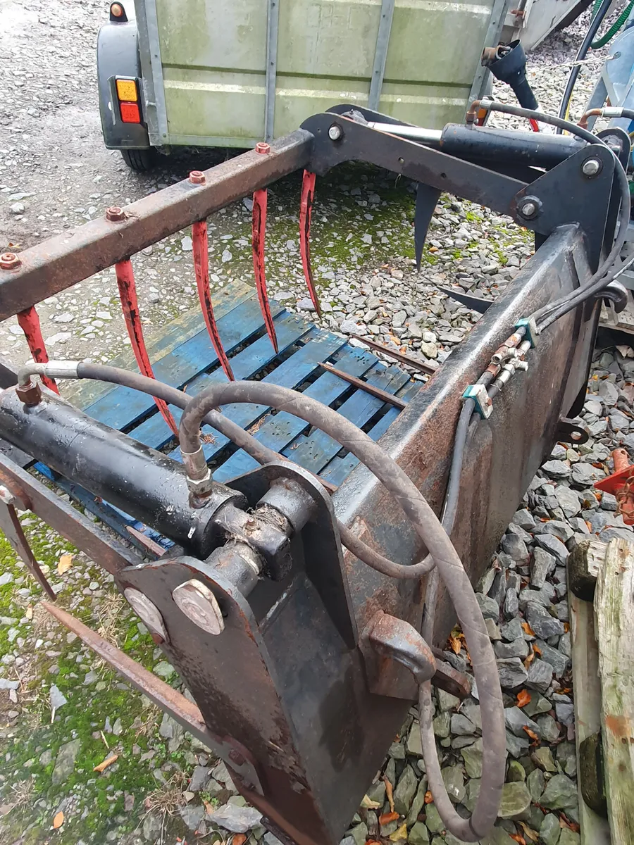 4ft Tine Grab - Image 2