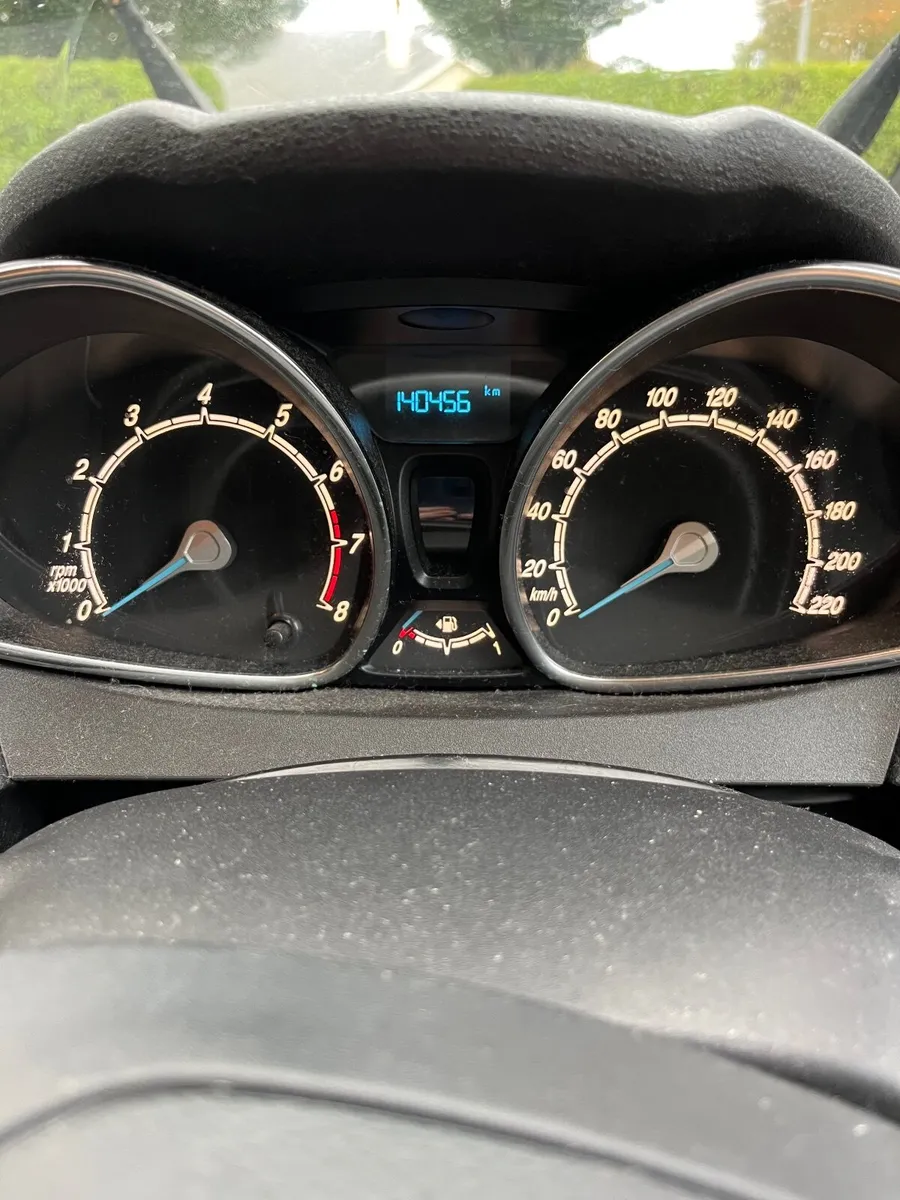 Ford Fiesta 2017 Zetec 1.2 60PS M5 5DR - Image 2