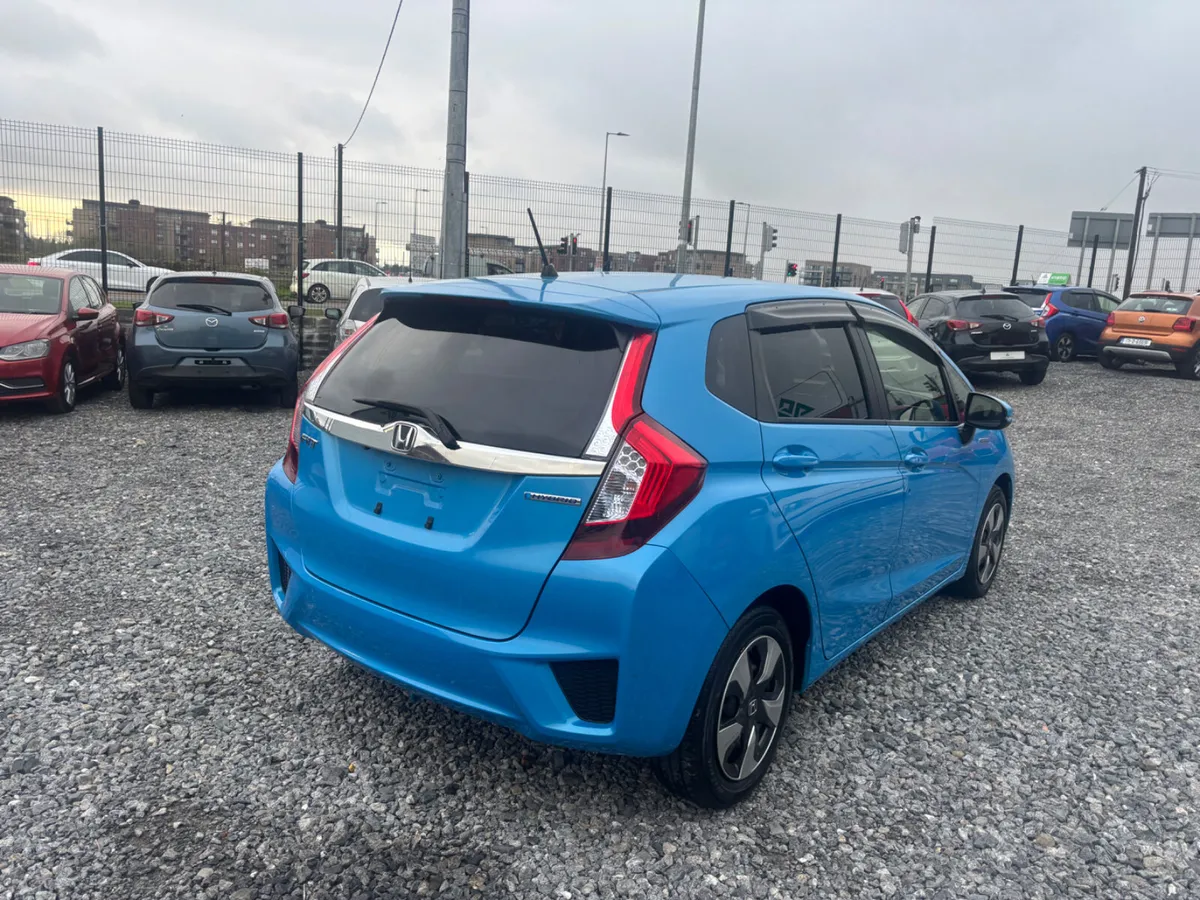 Honda Fit 1.5 Petrol Hybrid *low low mileage* - Image 4