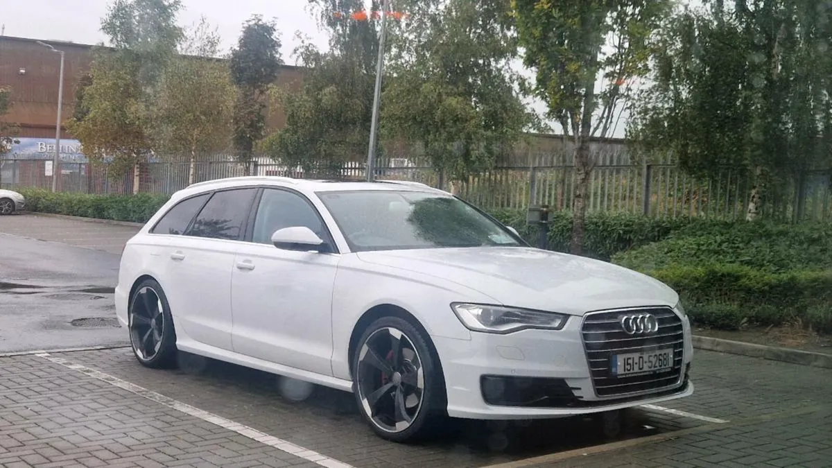 AUDI A6 Avant - Image 2